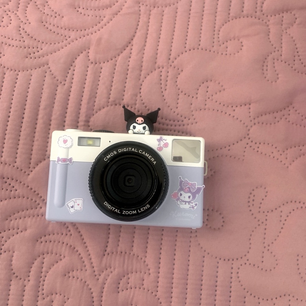 Kuromi camera